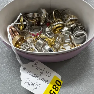 Sale Photo Thumbnail #816