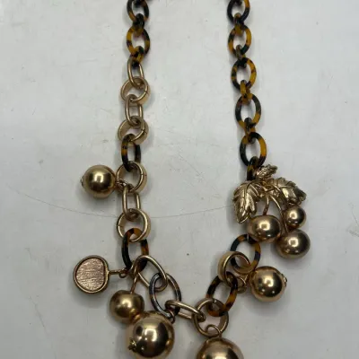 Sale Photo Thumbnail #393