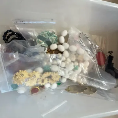 Sale Photo Thumbnail #957