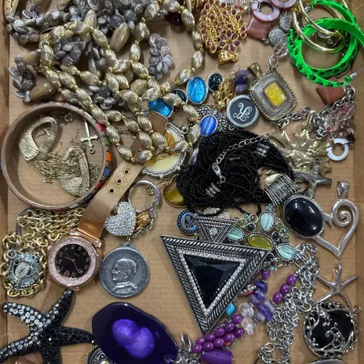 Sale Photo Thumbnail #242