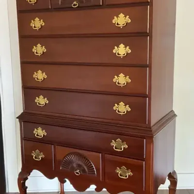 Queen Anne Highboy Chest Of Drawers