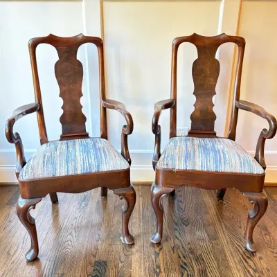 Queen Anne-style Dining Chairs