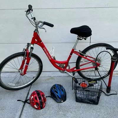 Specialized Expedition Bike & Accessories
