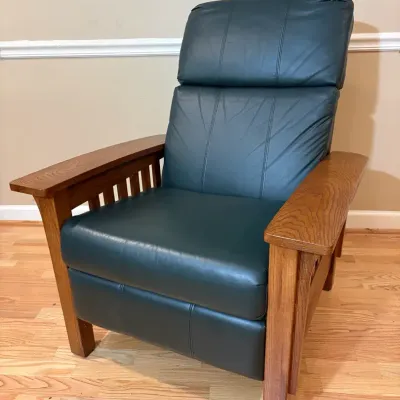 Mission Style Recliner 