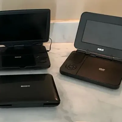 Electronic Assortment - CD, DVD Players