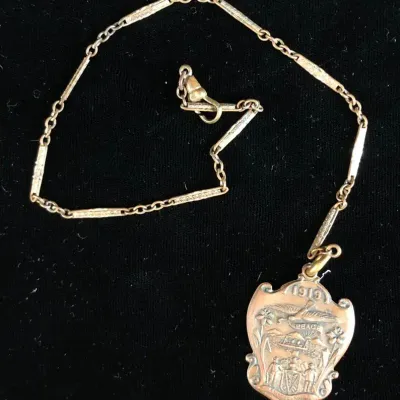 1919 Canada Peace WWI Celebration Medal With Fob-Chain