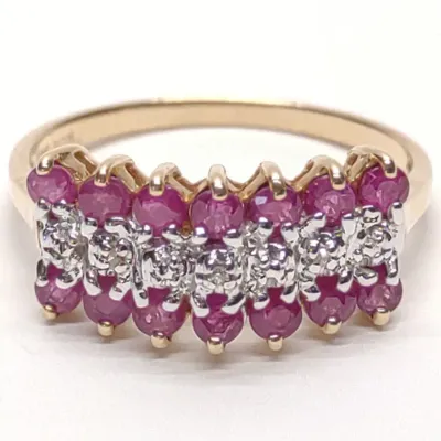 Sale Photo Thumbnail #264: 10K Yellow Gold Ruby & Diamond Pyramid Ring (sz 9)