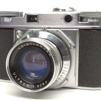 Sale Photo Thumbnail #271: Voigtlander Prominent Rangefinder Camera & Lens