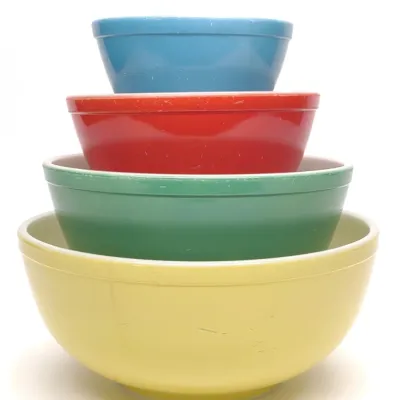 Sale Photo Thumbnail #676: Vintage Pyrex Primary Color Mixing Bowl Set