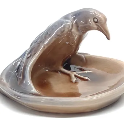 Sale Photo Thumbnail #335: Rookwood Pottery Figural Raven Art Tray #1139