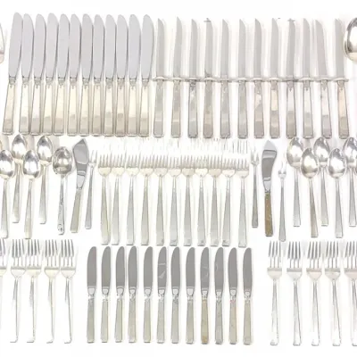 Sale Photo Thumbnail #9: 97 pc Sterling Silver Towle Old Lace Flatware Set
