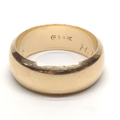 Sale Photo Thumbnail #166: 14K Yellow Gold 7mm Band Ring (sz 6.25)