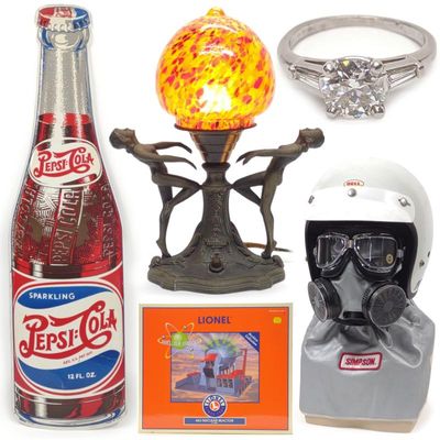 Sale Photo Thumbnail #2: BAYSIDEAUCTIONS.COM - Advertising, Fine Decor, Jewelry & Toys - Ends 11/14