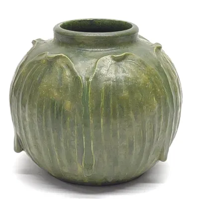 Sale Photo Thumbnail #409: Ephraim Pottery Kevin Hicks Osage Vase