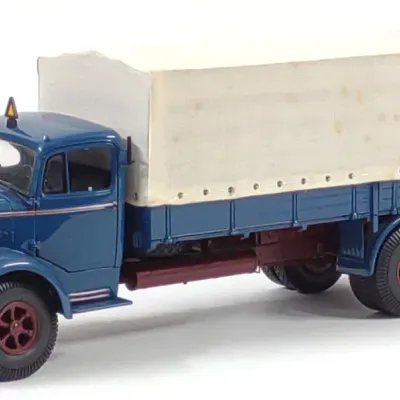 Sale Photo Thumbnail #62: 1:18 Minichamps Mercedes Benz L 6600 Canvas Truck