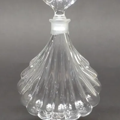 Sale Photo Thumbnail #582: Baccarat Crystal Primevere Shell Perfume Bottle