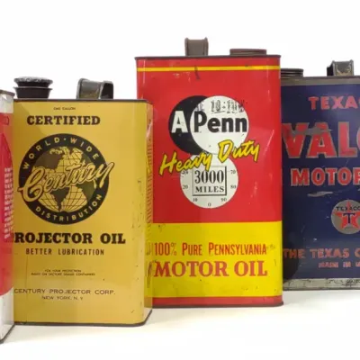Sale Photo Thumbnail #337: 5 Vintage One & Two Gallon Oil Advertising Cans