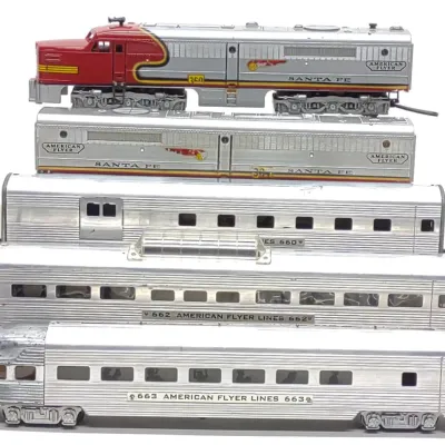 Sale Photo Thumbnail #428: American Flyer 5008A Santa Fe Passenger Train Set