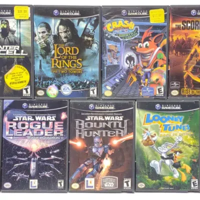 Sale Photo Thumbnail #570: 9 Nintendo GameCube Video Games w/ Manuals