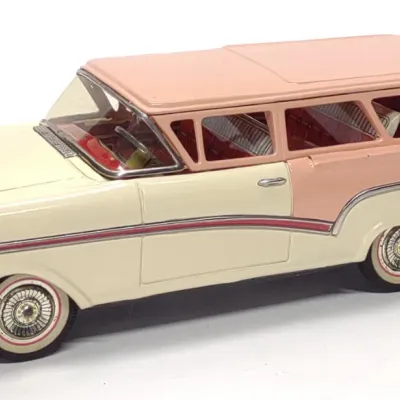 Sale Photo Thumbnail #601: 1950s Japan Tin Fairlane Ranch Wagon Friction Toy