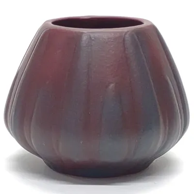 Sale Photo Thumbnail #400: 1920s Van Briggle Mulberry Yucca Bowl Vase