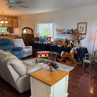 Sale Photo Thumbnail #142