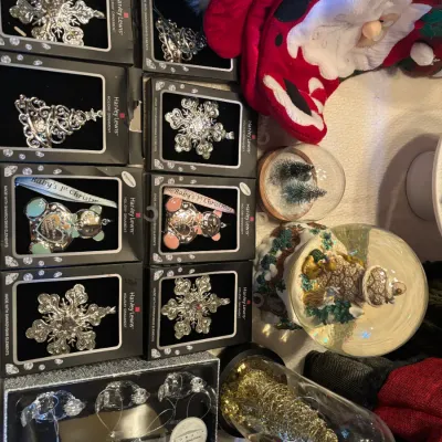 Sale Photo Thumbnail #325