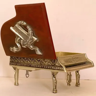 Bakelite Grand Piano Music Box 