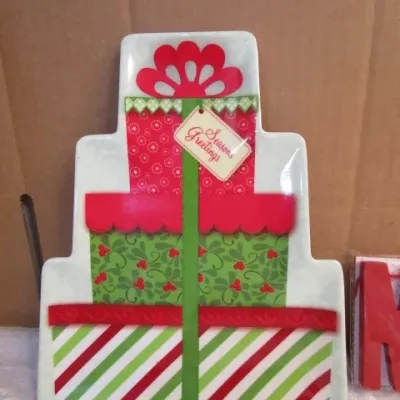 Sale Photo Thumbnail #277: Joy sign is 7" x 5", wood Merry Christmas sign is 3' 3", see pictures