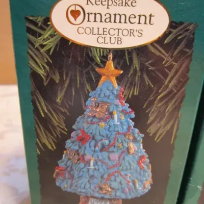 Sale Photo Thumbnail #566: From Hallmark Keepsake Ornament Collectors' Club, See pictures