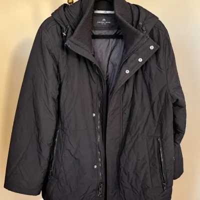 Sale Photo Thumbnail #162