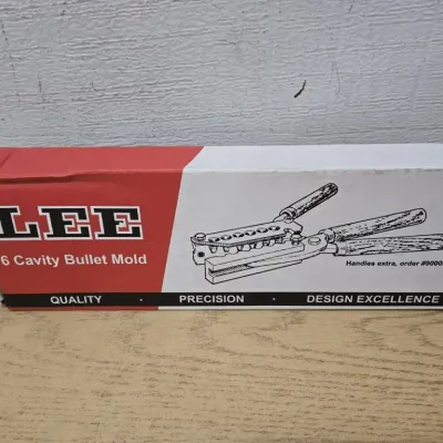 Sale Photo Thumbnail #73:  Lee 6 Cavity Bullet Mold