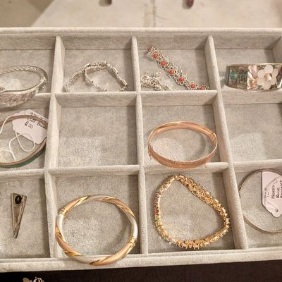 Sale Photo Thumbnail #24