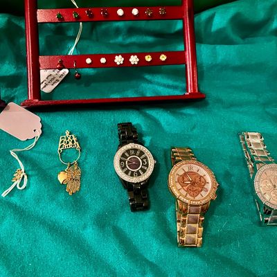 Sale Photo Thumbnail #50