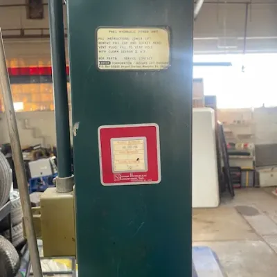 TWO AUTOMOTIVE LIFTS – GARAGE EQUIPMENT LIQUIDATION
(Installed Lift pictured)
One lift remains installed, while the second is...