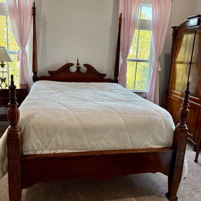 Sale Photo Thumbnail #50: queen four poster bed with short or tall posts and mattress $399
