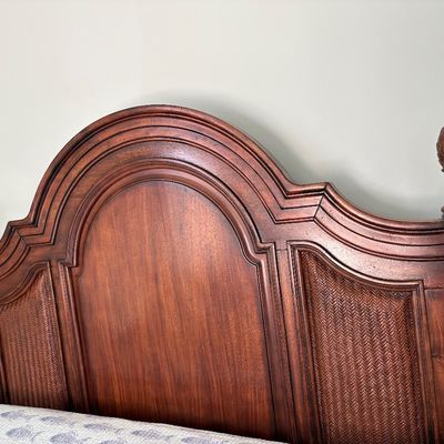 Sale Photo Thumbnail #56: queen four poster bed frame $249