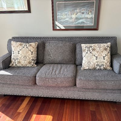 Sale Photo Thumbnail #62: queen sleeper sofa with nailhead trim $269
88"