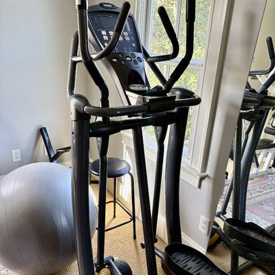 Sale Photo Thumbnail #138: Smooth elliptical $199