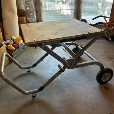 Bosch Gravity Rise Portable Saw Tables