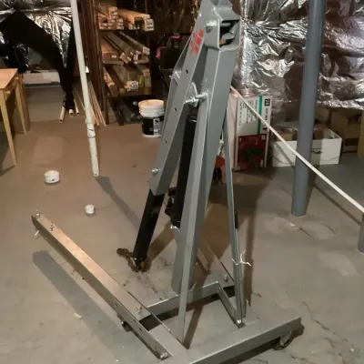 Illinois Industrial Cherry Picker