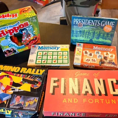 Vintage & Classic Board Games Group - Hungry Hippos, Domino Rally, Finance & Fortune & More