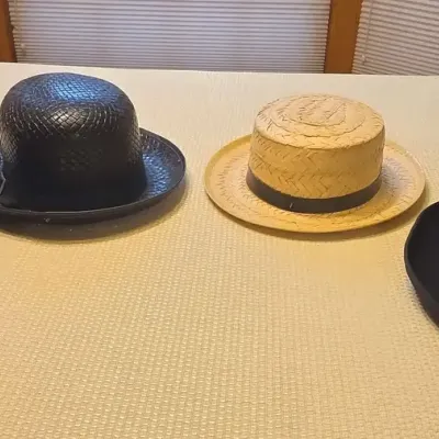 4-Piece Vintage Amish Traditional Headwear Lot – Men’s & Women’s Hats & Bonnet