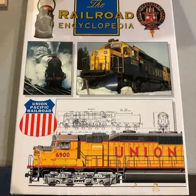 Railroad Book Lot – Twin Ports Trains Duluth & Superior, Train Wrecks, National Geographic Railroads