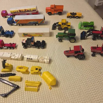 Vintage 1/64 Die-Cast Farm Tractors, Semi-Trucks & Construction Lot - As-Is