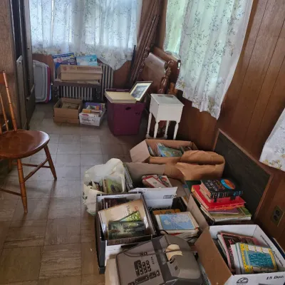 Sale Photo Thumbnail #16: Numerous books, CD's VCR Videos