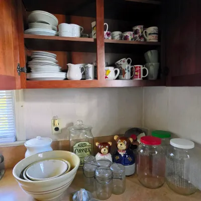 Sale Photo Thumbnail #21: Kitchen Collectibles - Jars, Bowl, Canisters