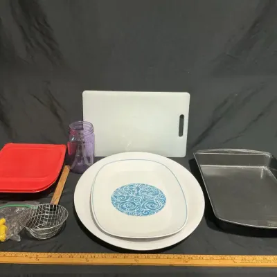 Assorted Kitchenware, Bakeware & Household Items 