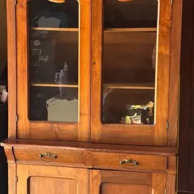  Antique Hutch