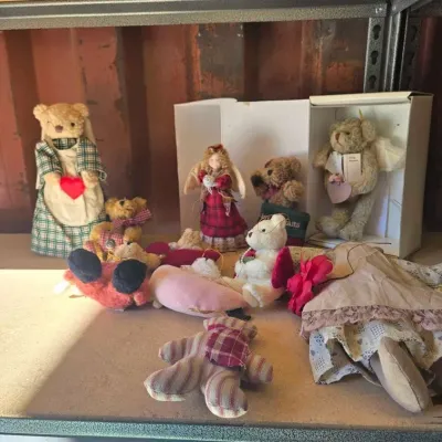 6018 stuffed bear vintage collectable